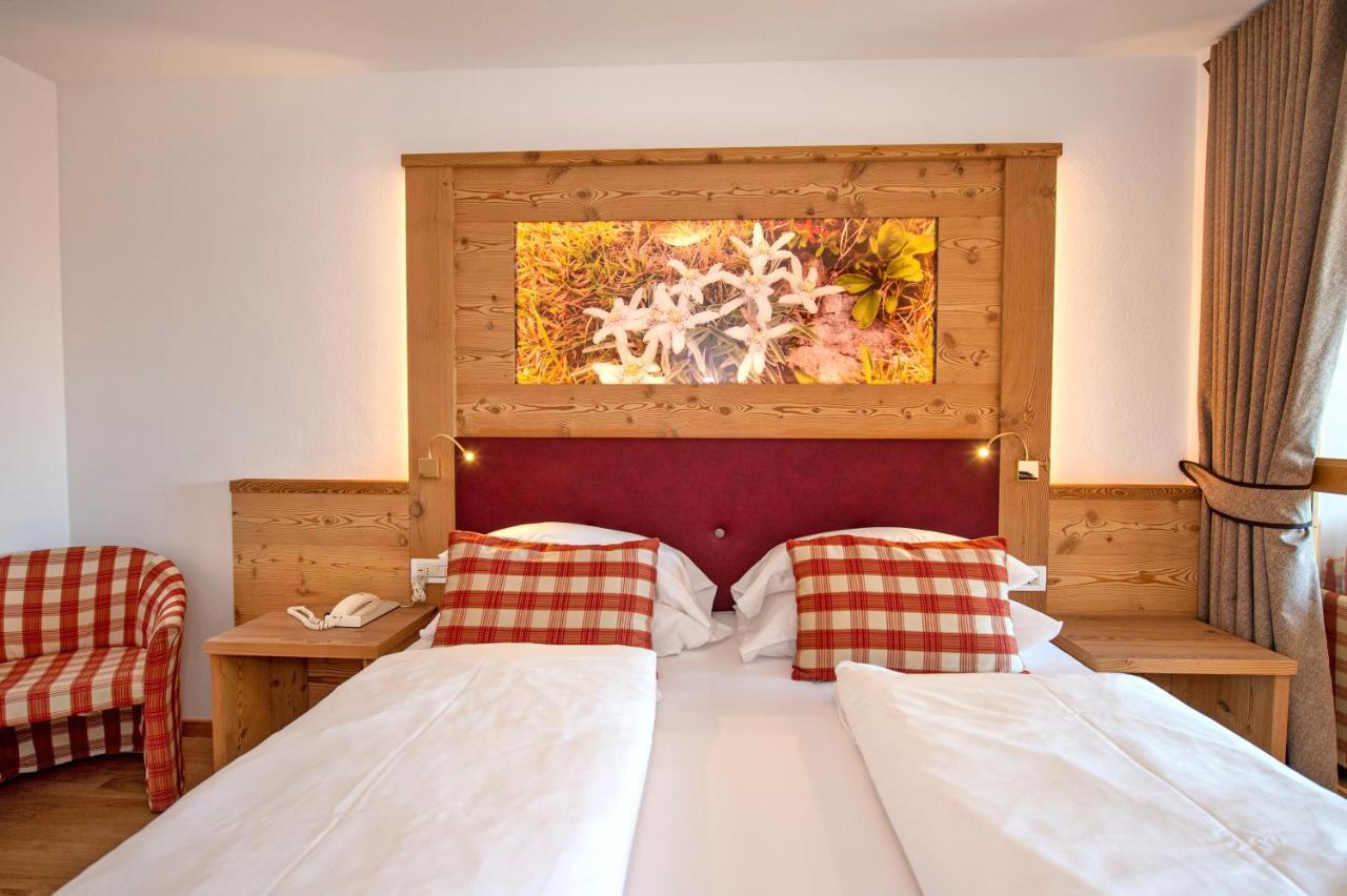 Astor Suites B&B Selva di Val Gardena Esterno foto