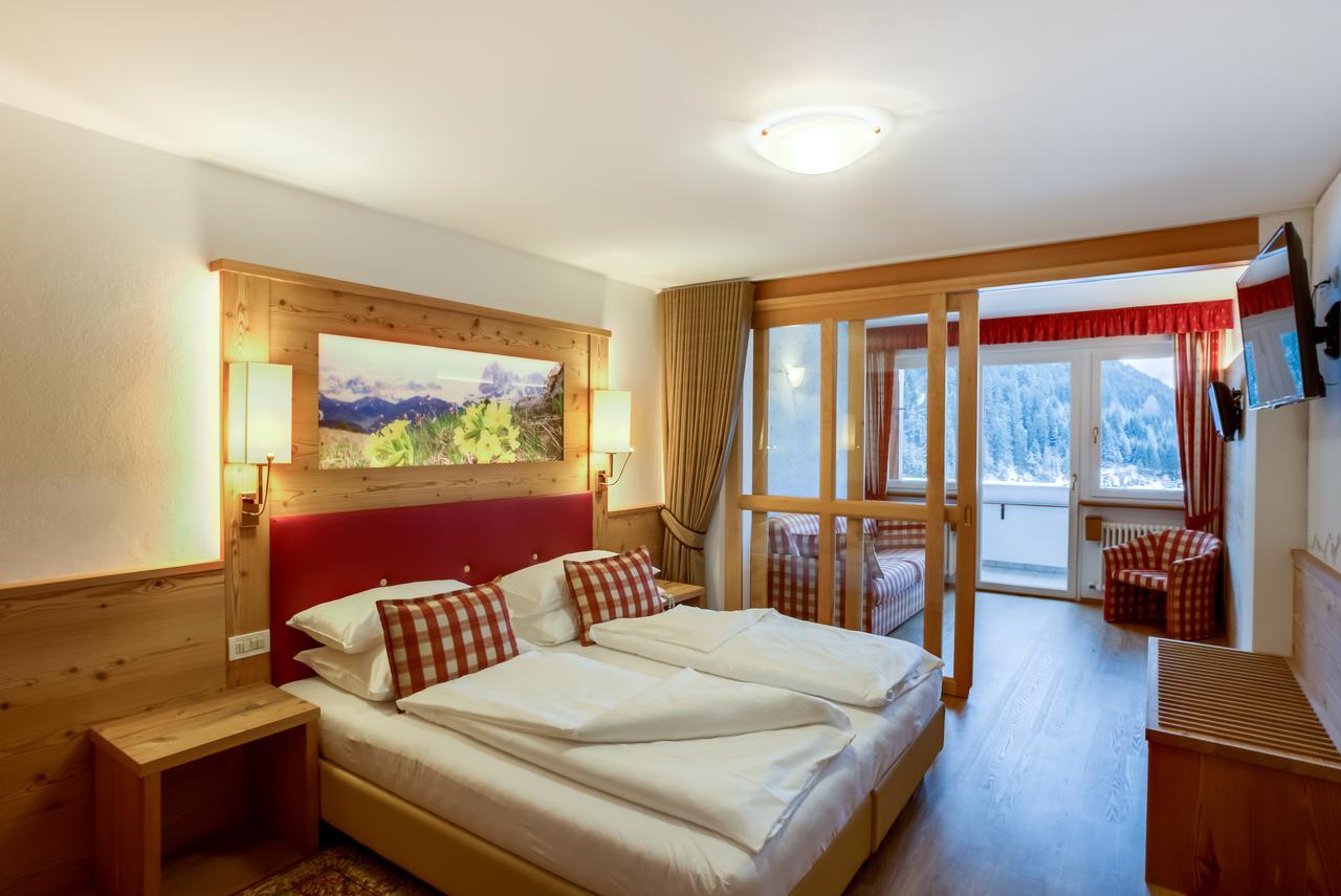 Astor Suites B&B Selva di Val Gardena Esterno foto